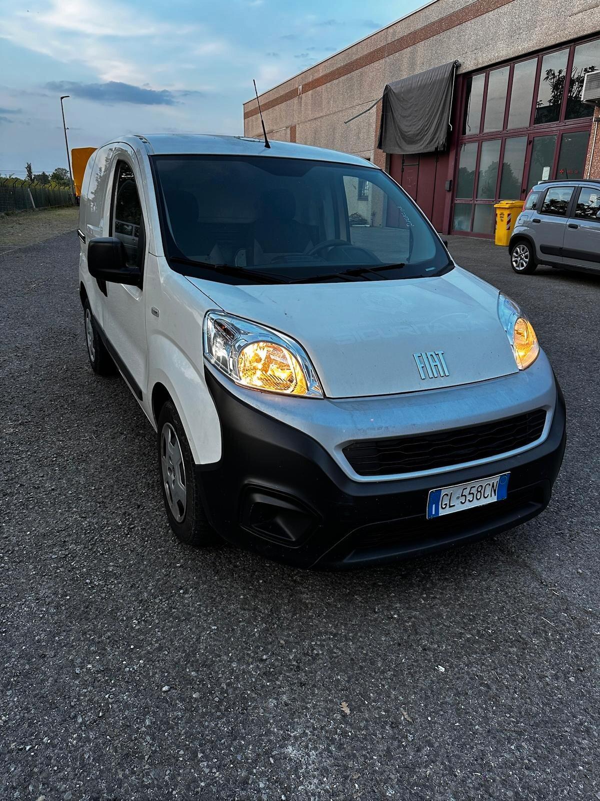 Fiat Fiorino 1.3 MJT 95CV Cargo SX
