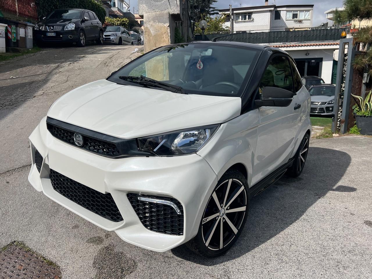 Aixam coupe Emotion gti 4000 km 2022 white