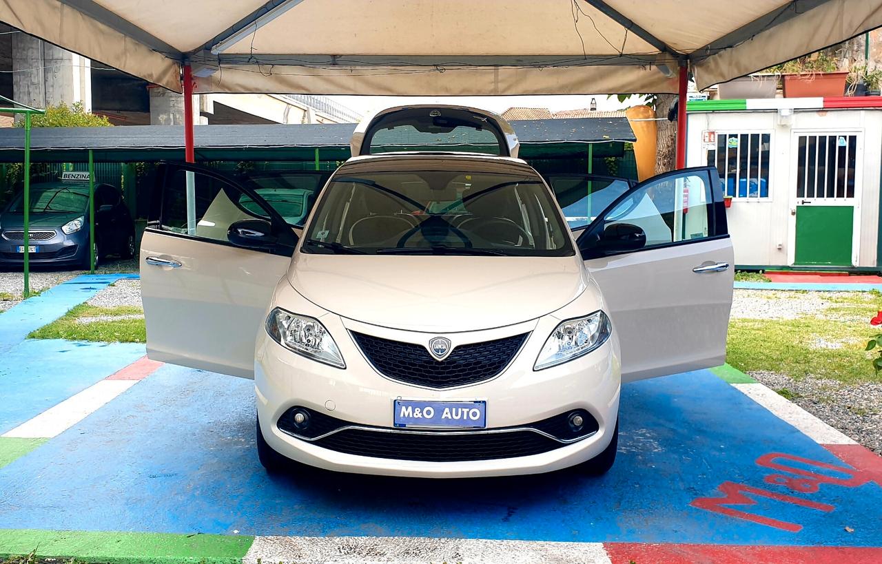 LANCIA YPSILON 1.2 BENZINA FULL OPTIONAL KM 31 MILA