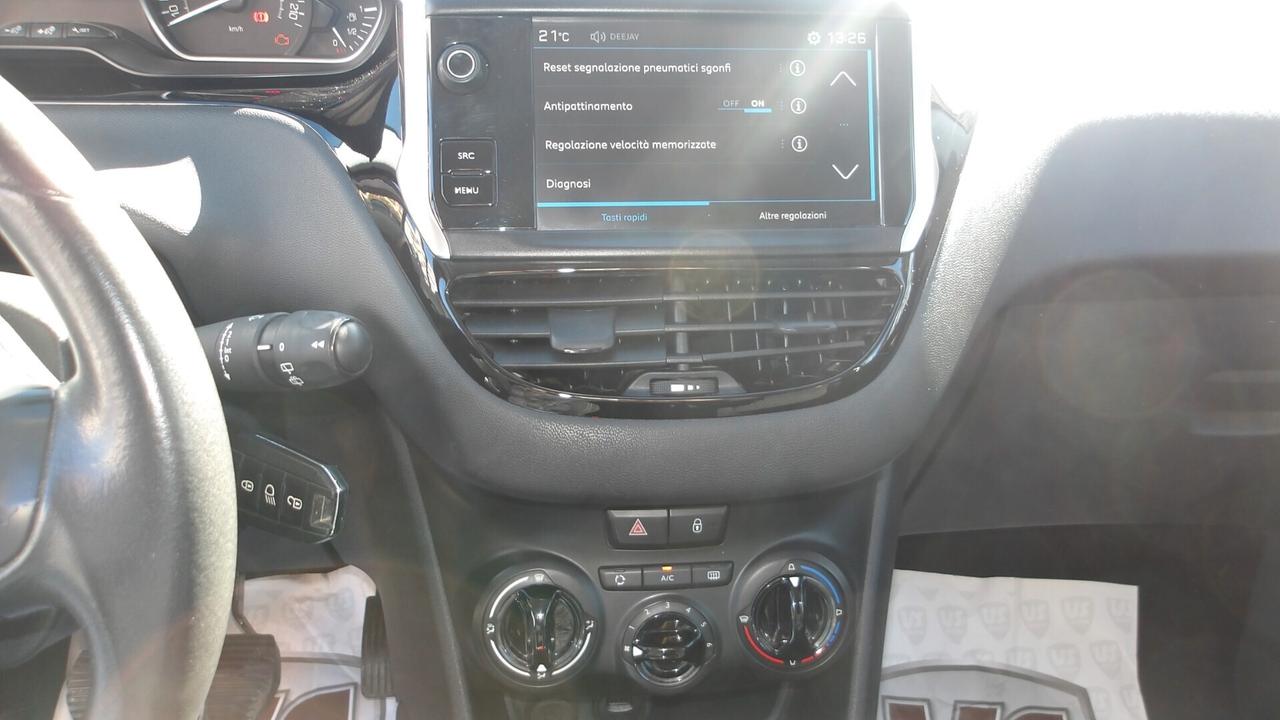 PEUGEOT 208 1.2 B/GPL-PREZZO PROMO!