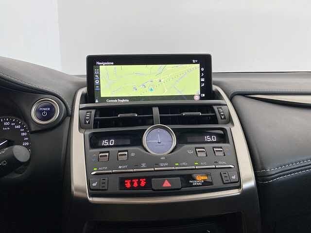 Lexus NX 300h NX-Series NX 300h HEV Premium aut 4WD