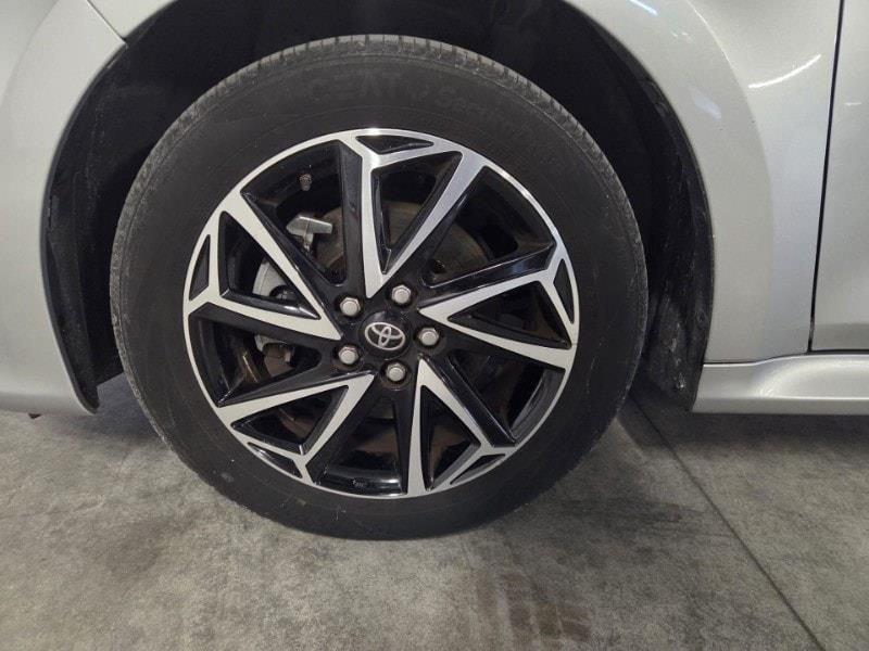 Toyota Yaris 4ª serie 1.5 Hybrid 5 porte Trend