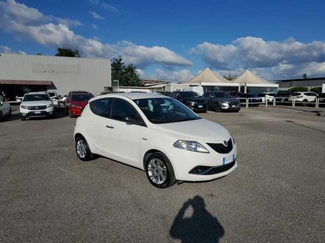 Lancia Ypsilon Ypsilon 1.2 69 CV 5 porte Gold