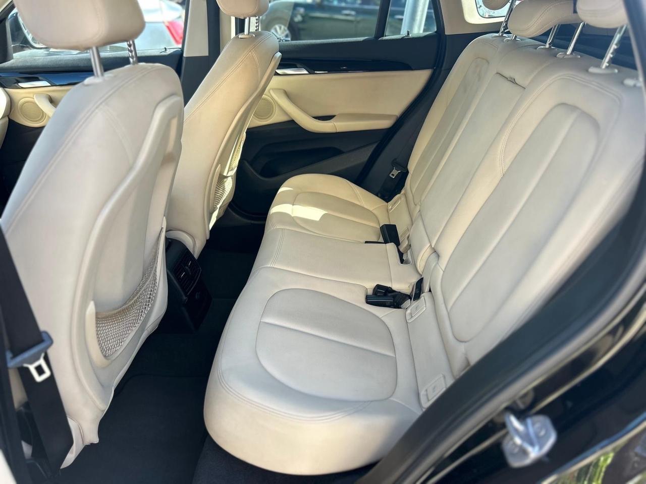 Bmw X1 sDrive18d xLine