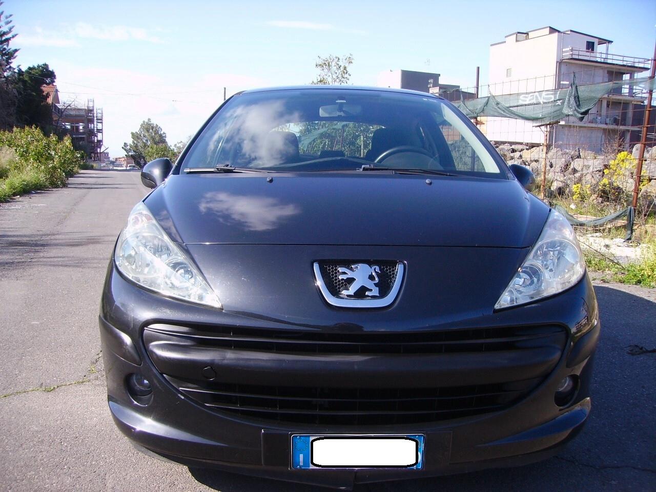 Peugeot 207 1.4HDI A-F-F-A-R-O-N-E 2007