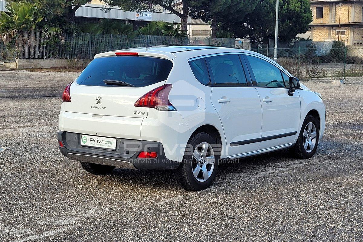 PEUGEOT 3008 1.6 HDi 115CV Business