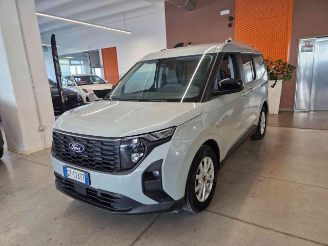 FORD Tourneo Courier 1.0 EcoBoost Titanium
