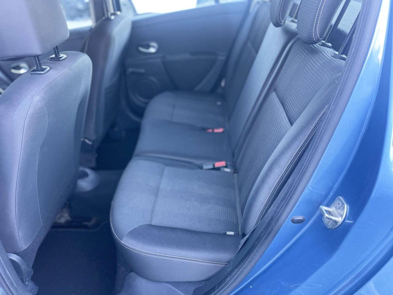 Renault Clio 1.2 Benzina 75CV E4 Neo - 2010