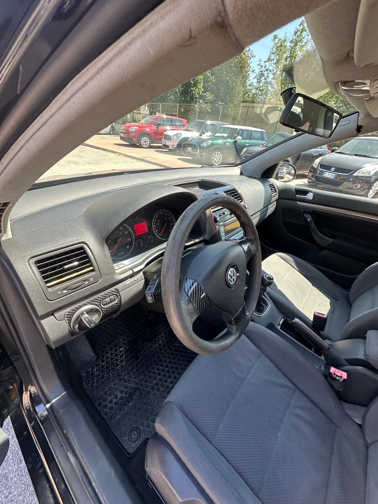 Volkswagen Golf 1.6 5p. Comfortline