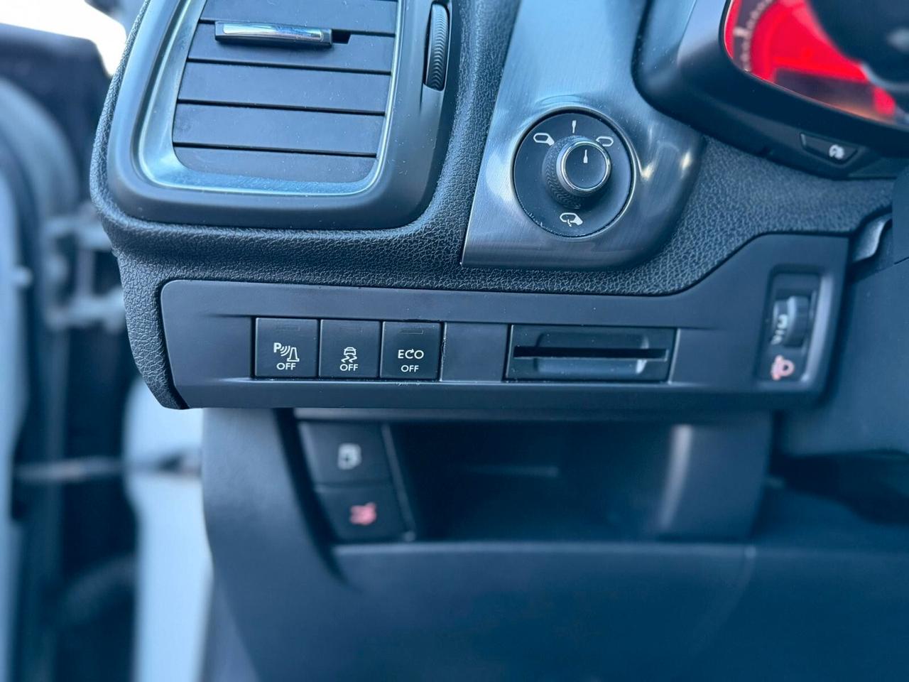 DS5 2.0 Blue HDi 180cv S&S EURO6