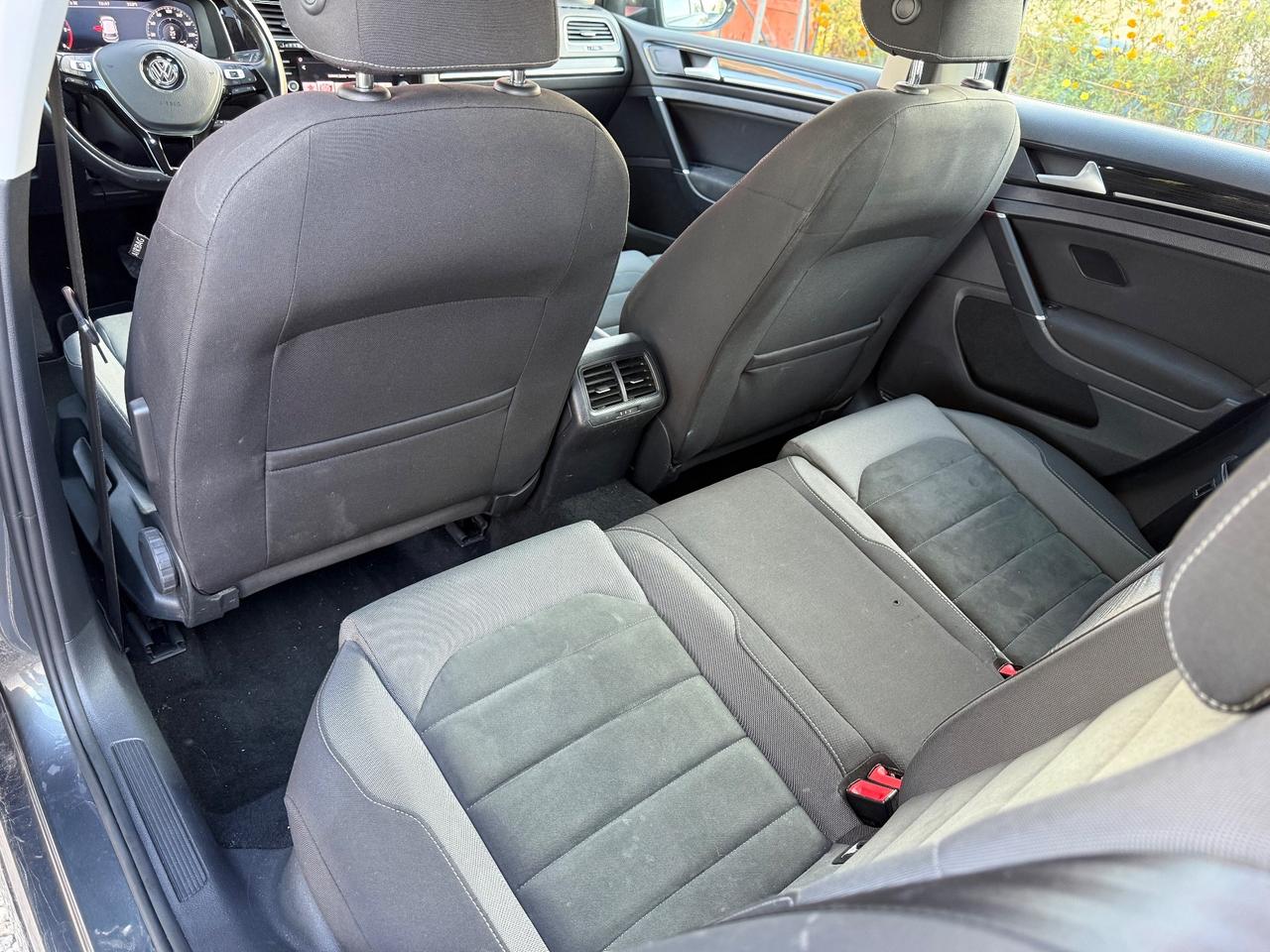 Volkswagen Golf 1.6 TDI 115 CV DSG 5p. Executive