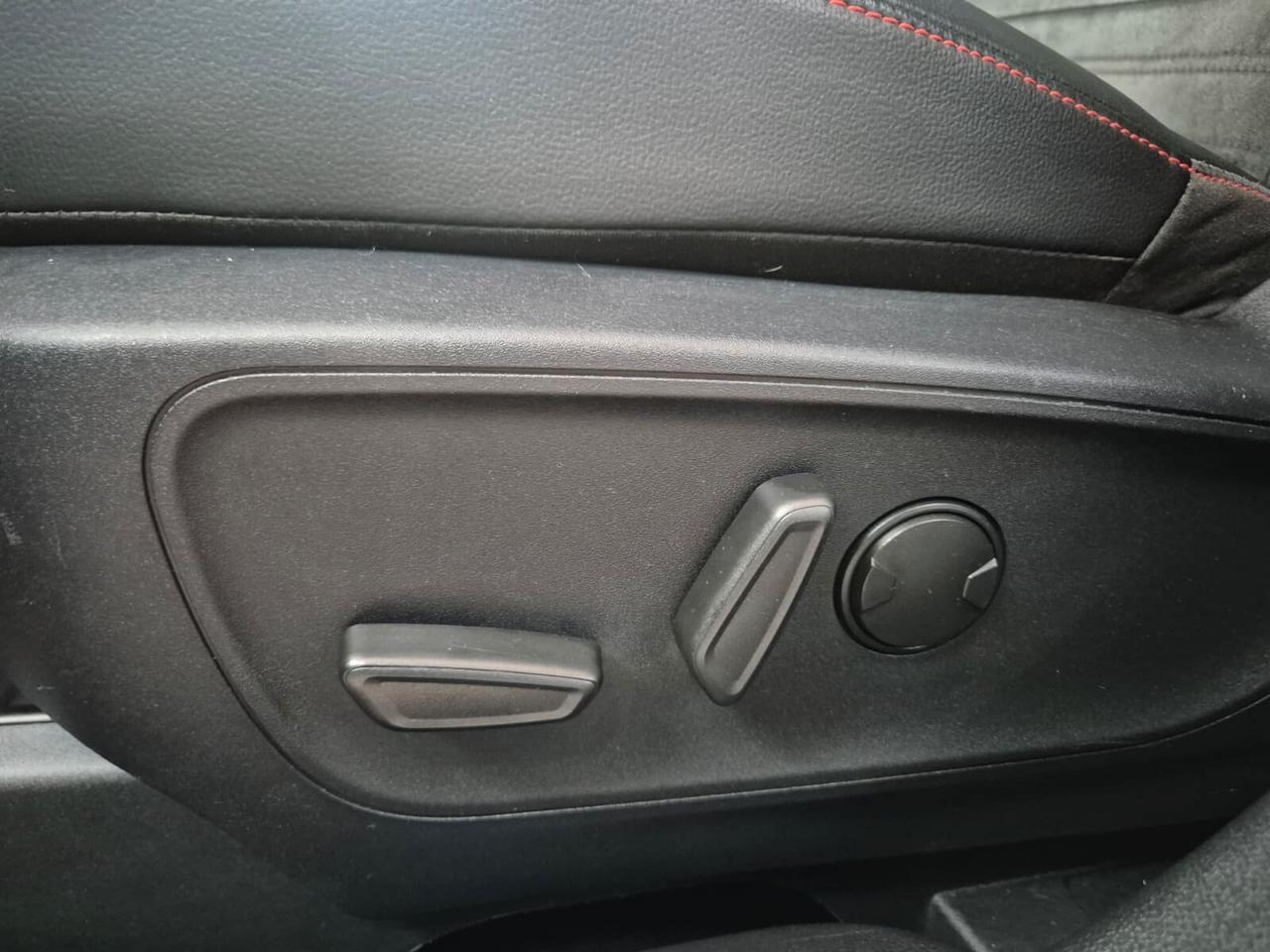 Ford Kuga 2.0 EcoBlue 120 CV aut. 2WD ST-Line X