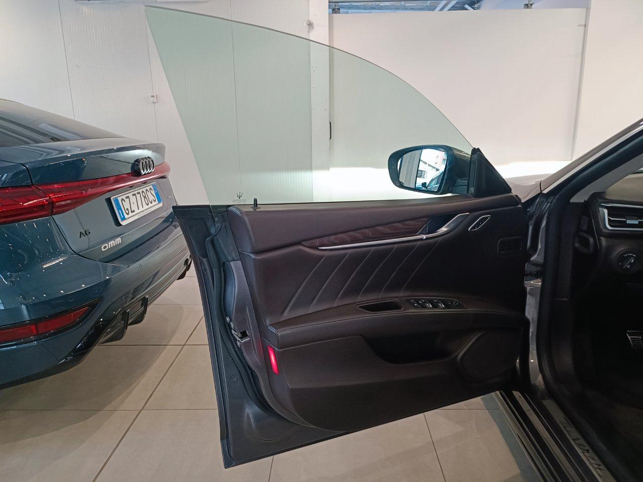 Maserati Ghibli 3.0 V6 ds Granlusso 250cv auto my19