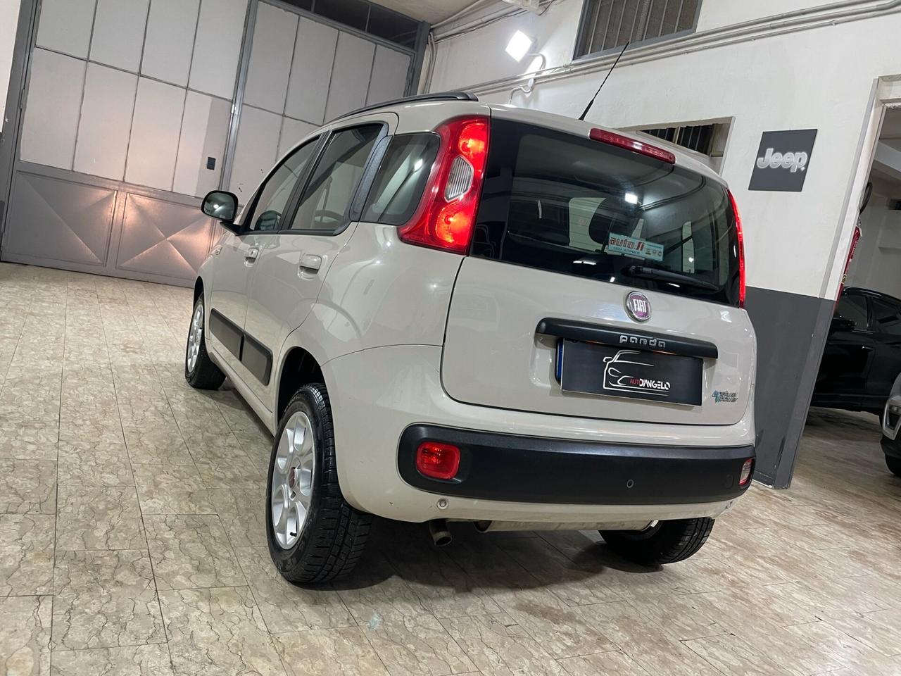 Fiat Panda 0.9 TwinAir Turbo Natural Power Lounge