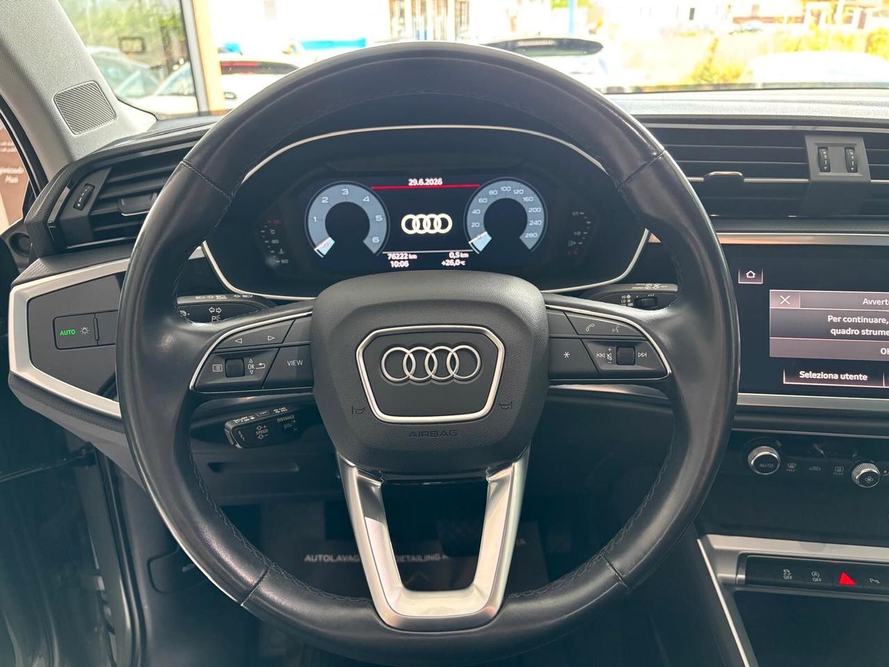 Audi Q3 35 TDI S tronic Business