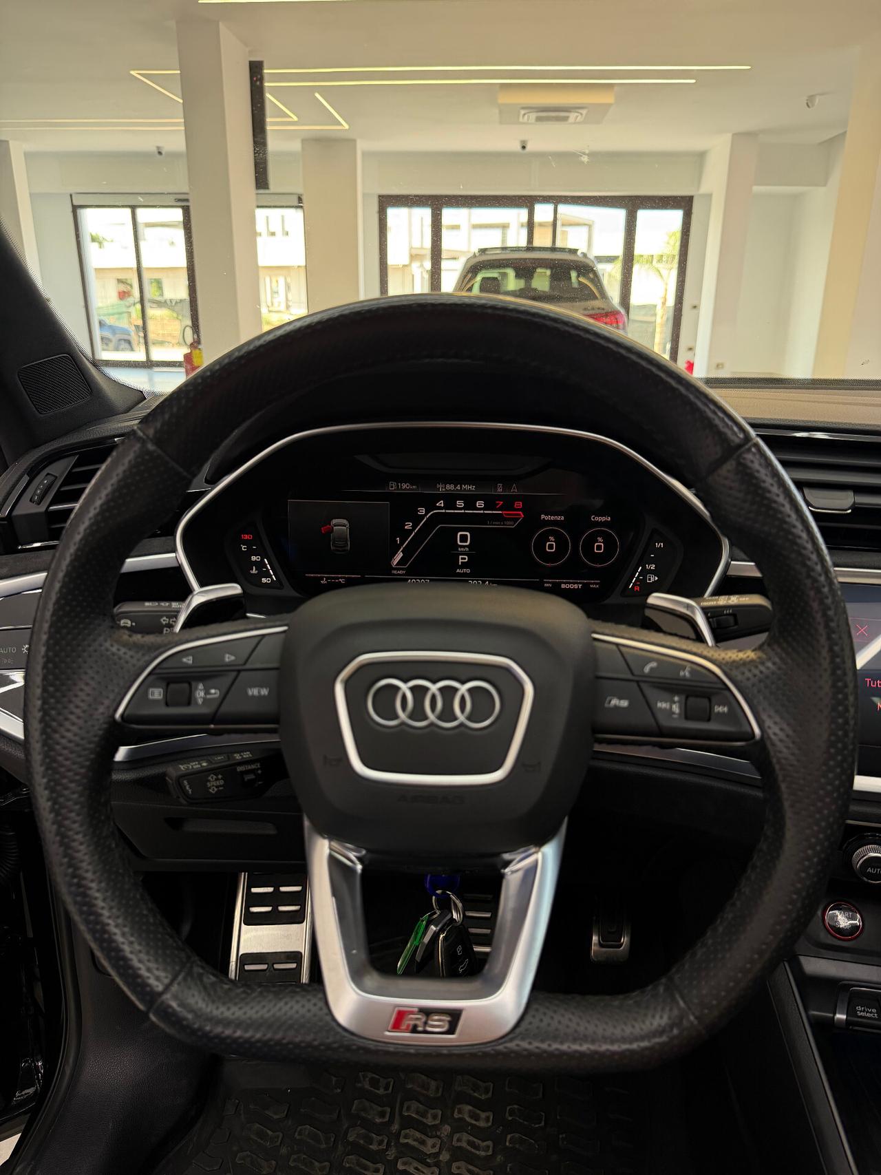 Audi RS Q3 versione unica