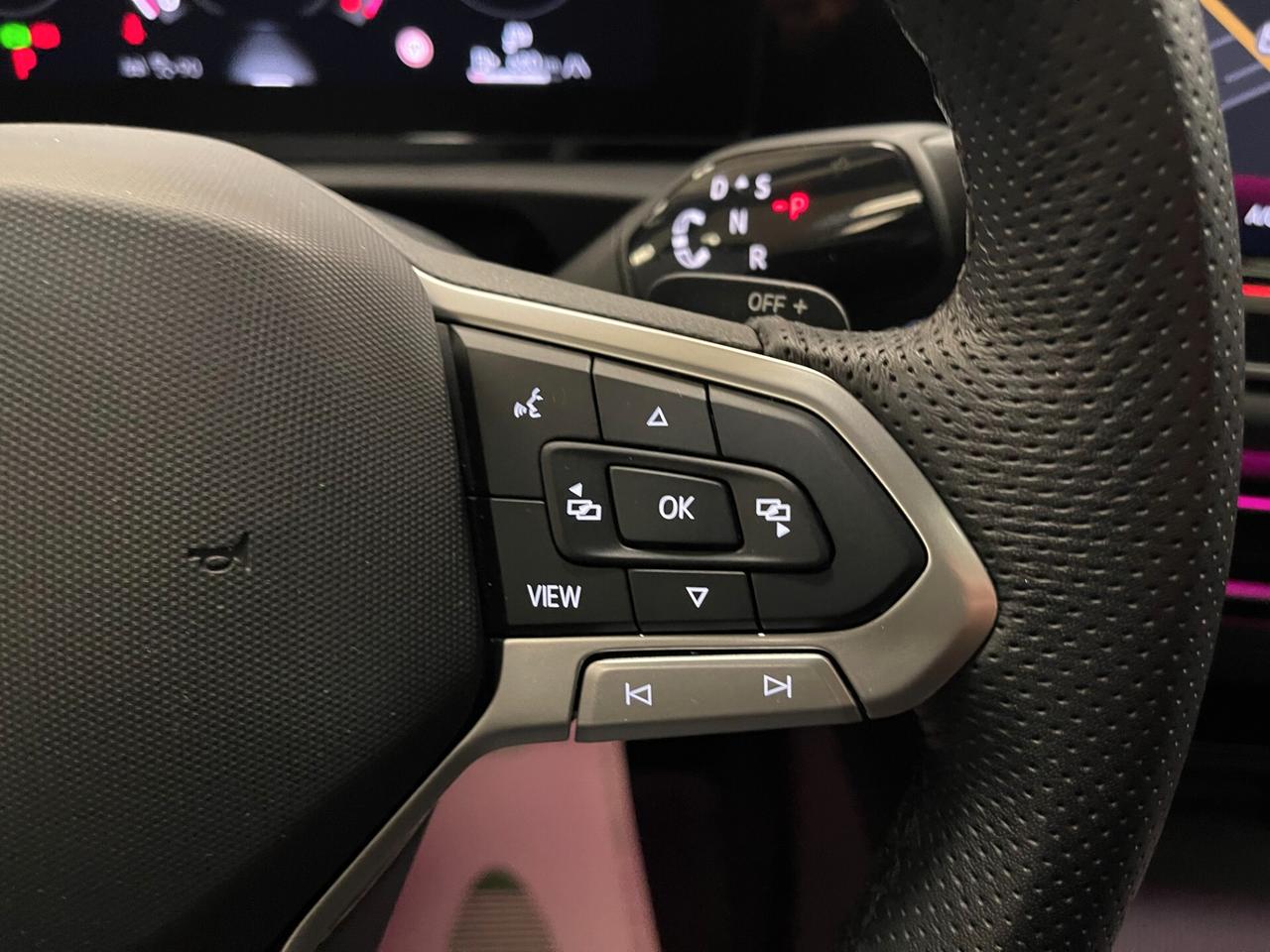 Volkswagen Tiguan 2.0 TDI 150cv SCR DSG R-Line