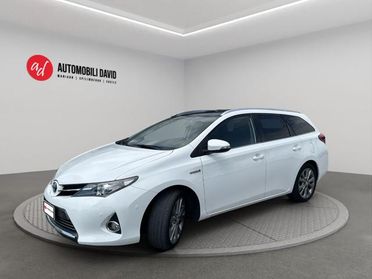 TOYOTA Auris 1.8 Hybrid Lounge