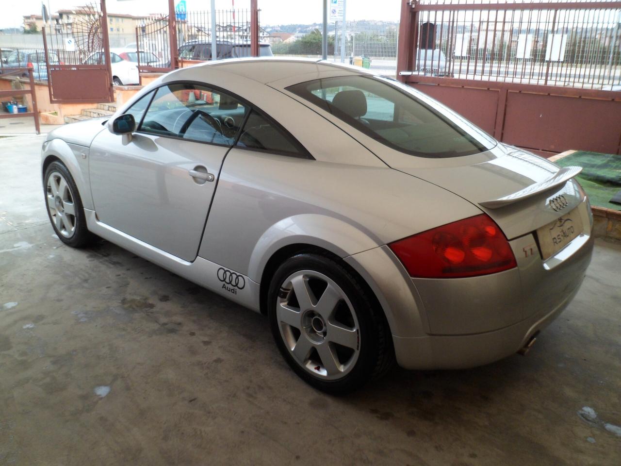 Audi TT Coupé 1.8 T 20V 179 CV cat full 99