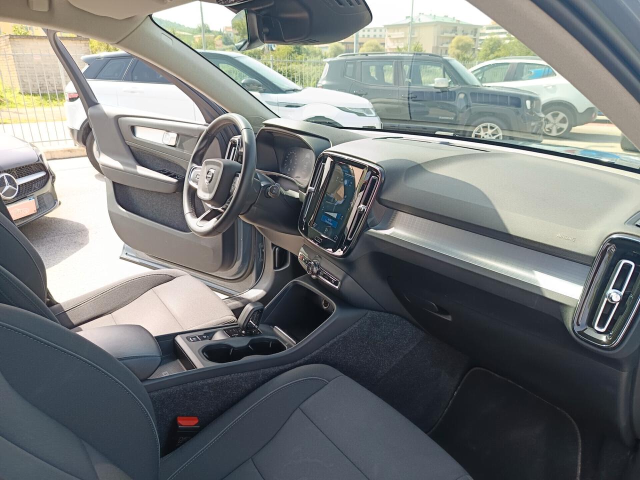 Volvo XC40 T4 1.5 PHEV Inscription Expression