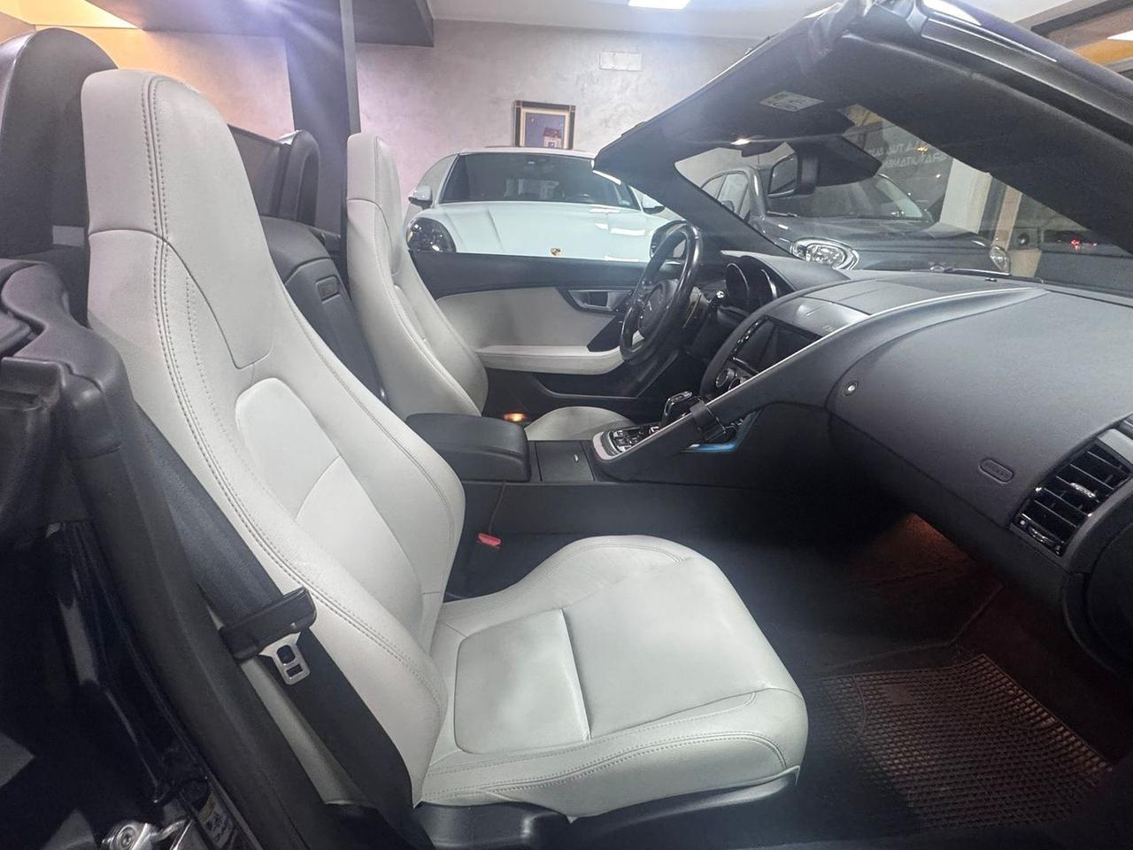 Jaguar F-Type S 3.0 Kompressor 380 cv #8568