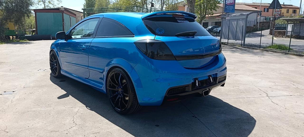 Opel Astra300cv turboOPC