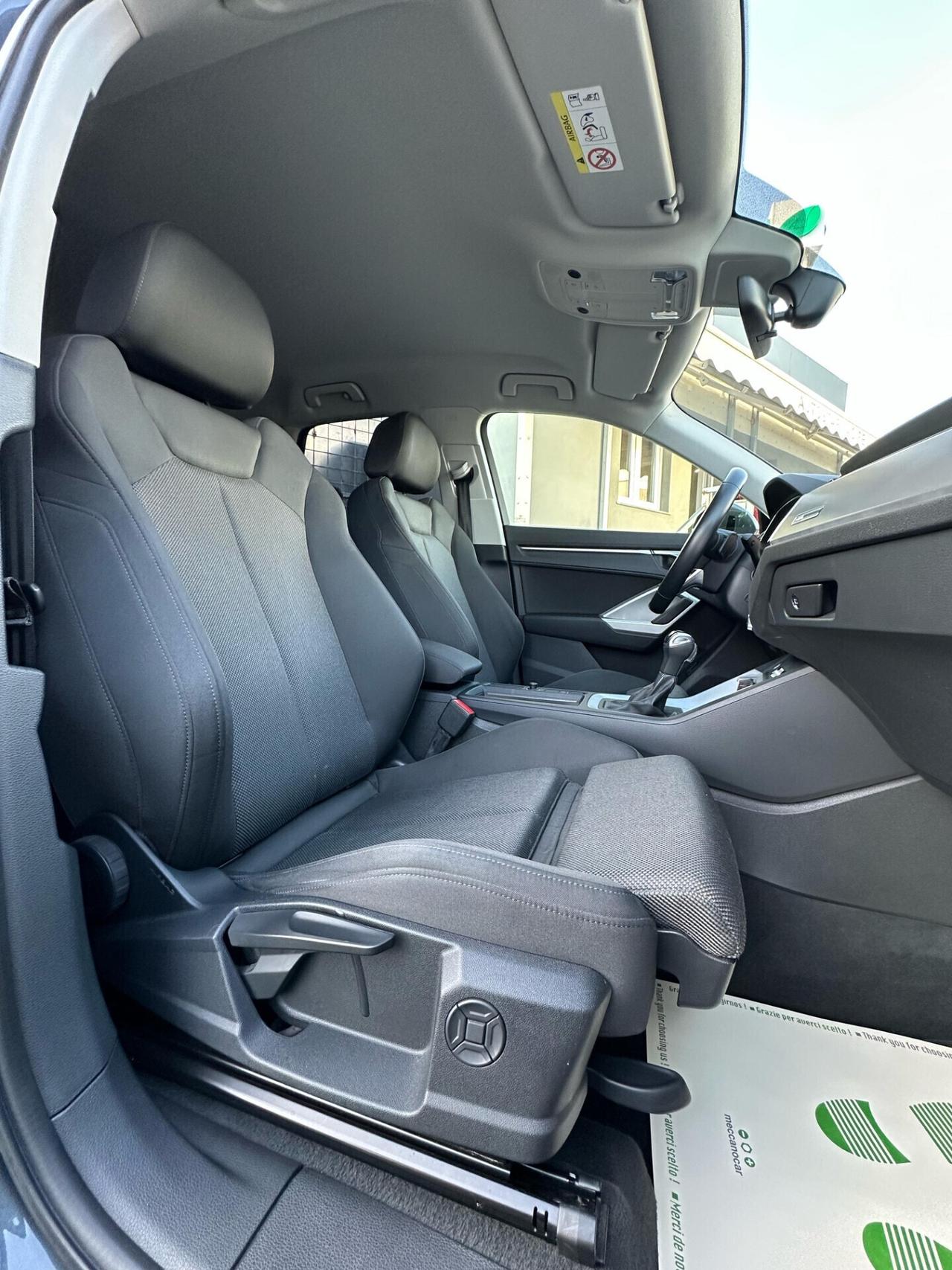 Audi Q3 2.0 TDI 150 CV S-LINE