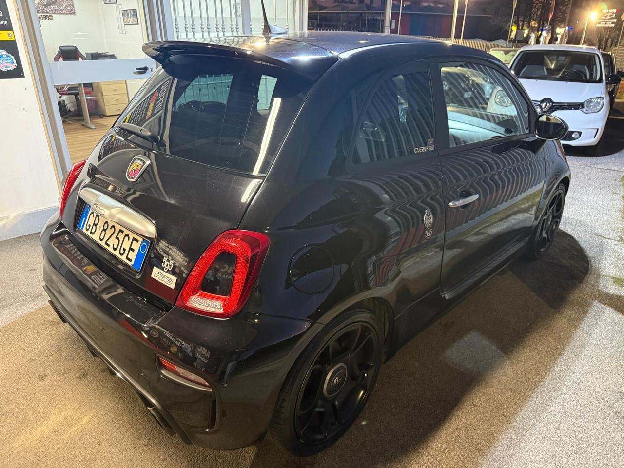 Abarth 595 1.4 Turbo T-Jet 165 CV Pista