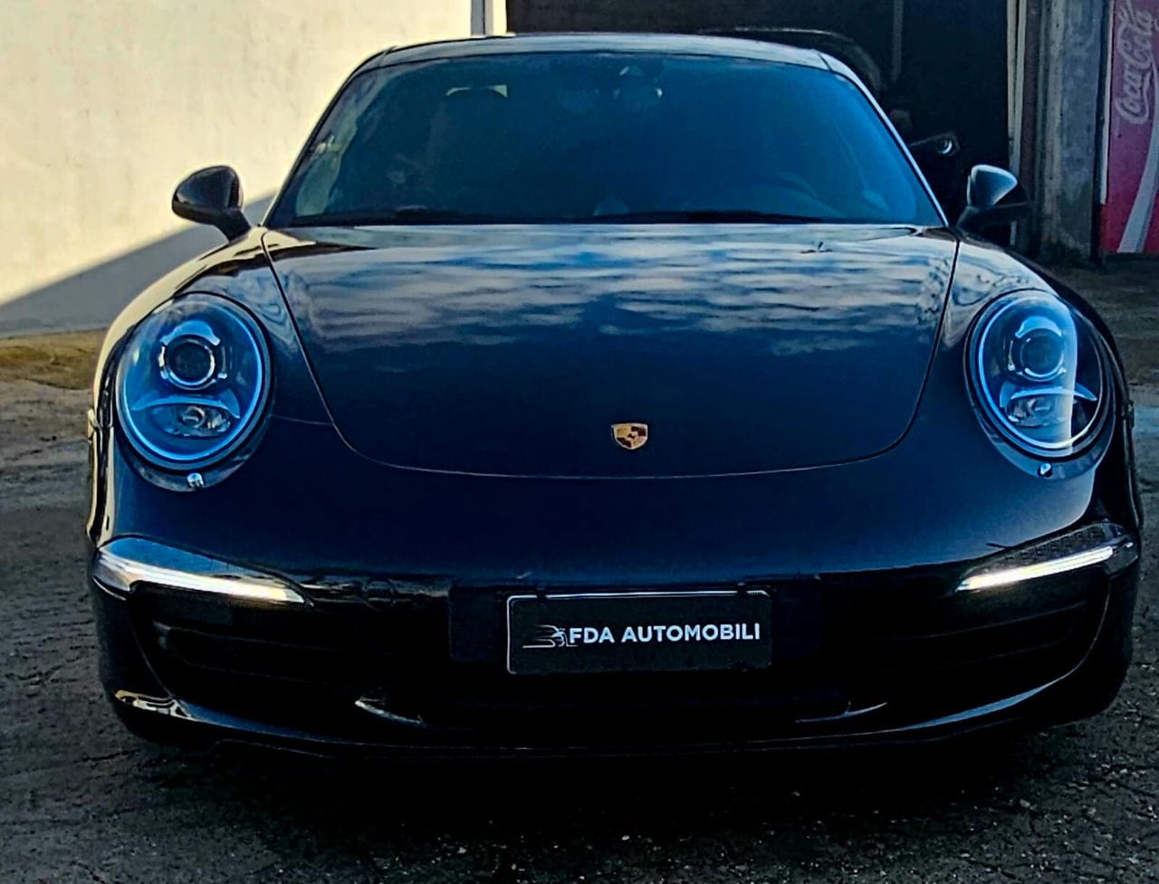 Porsche 911 3.8 Carrera 4S Coupé