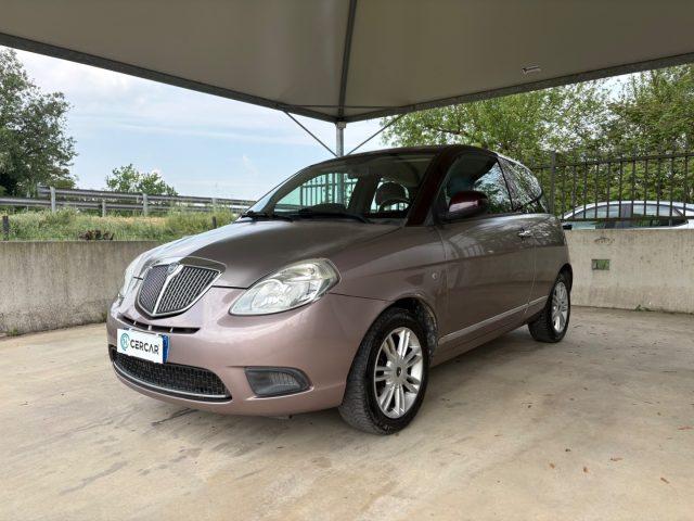 LANCIA Ypsilon 1.2 69 CV Platino OK NEOP INTERNI IN PELLE