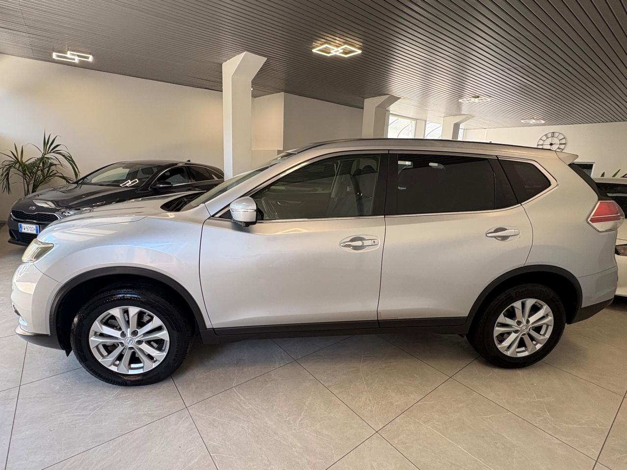Nissan X-Trail 1.6 dCi 2WD Tekna 7 POSTI