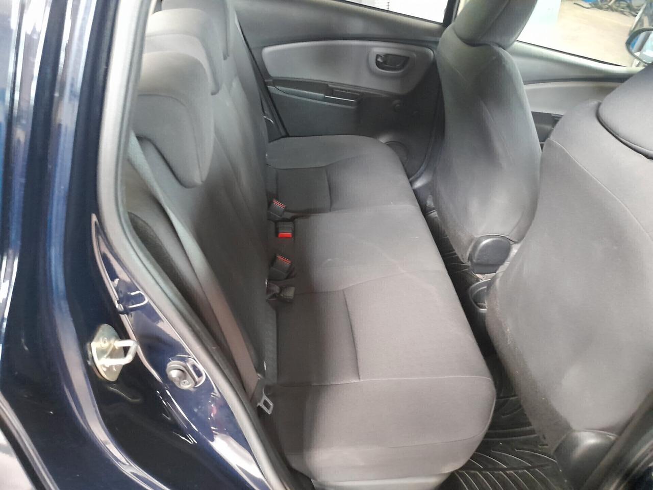 Toyota Yaris 1.5 Hybrid 5 porte Cool