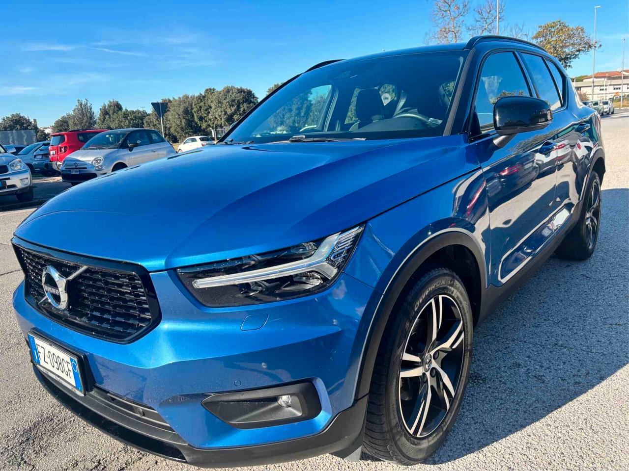 Volvo XC40 T3 R-design