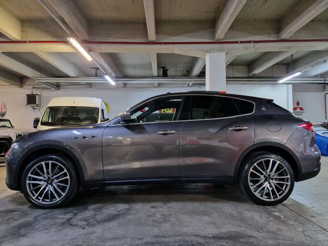 MASERATI Levante 3000 V6 CV.250 TETTO+21'+ UNIPROPR