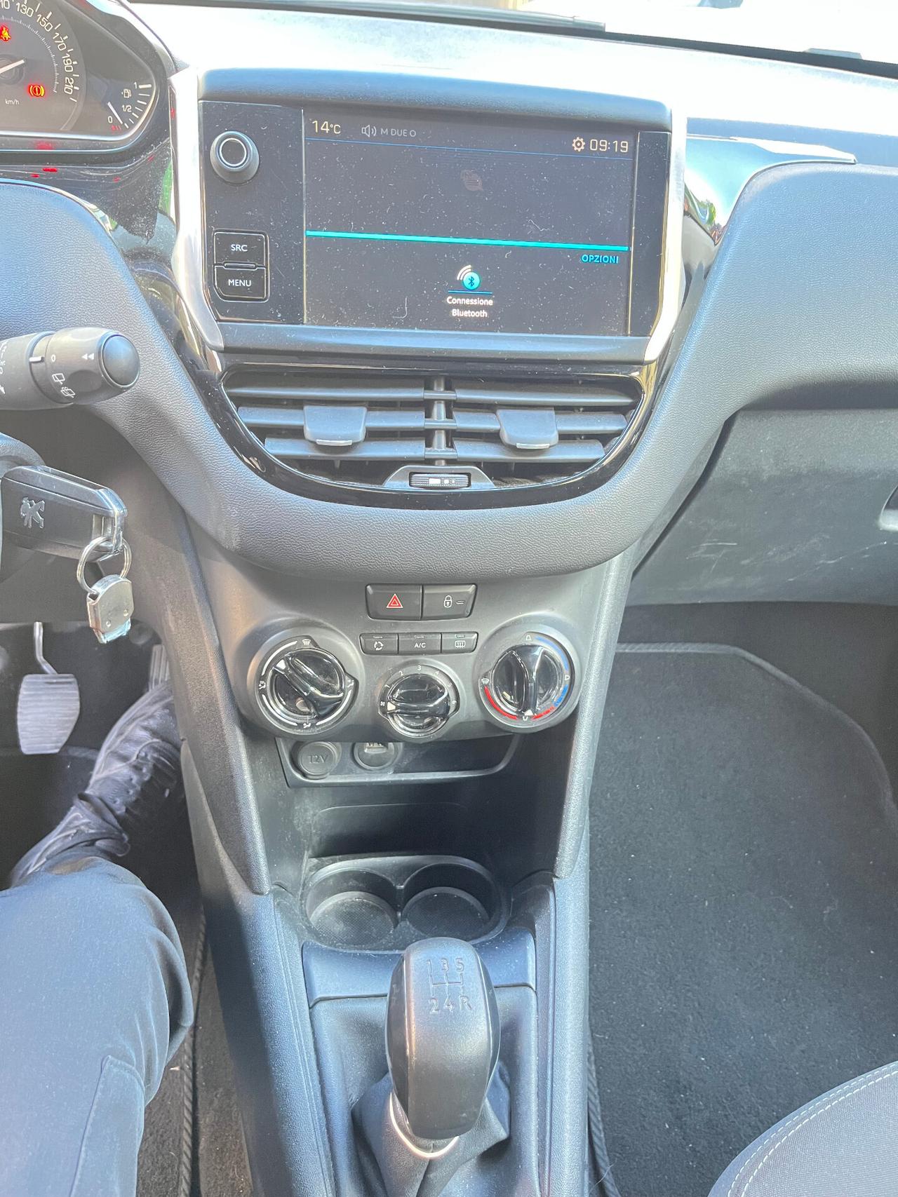 Peugeot 208 1.2 Benzina 5 porte Active - Anche per Neopatentati