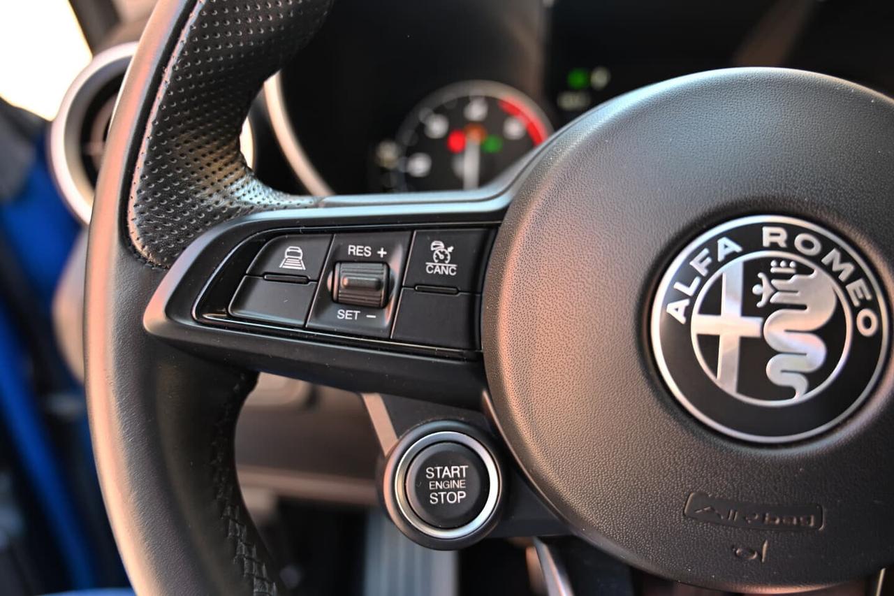 Alfa Romeo Giulia 2.2 Turbodiesel 160 CV AT8 Sprint