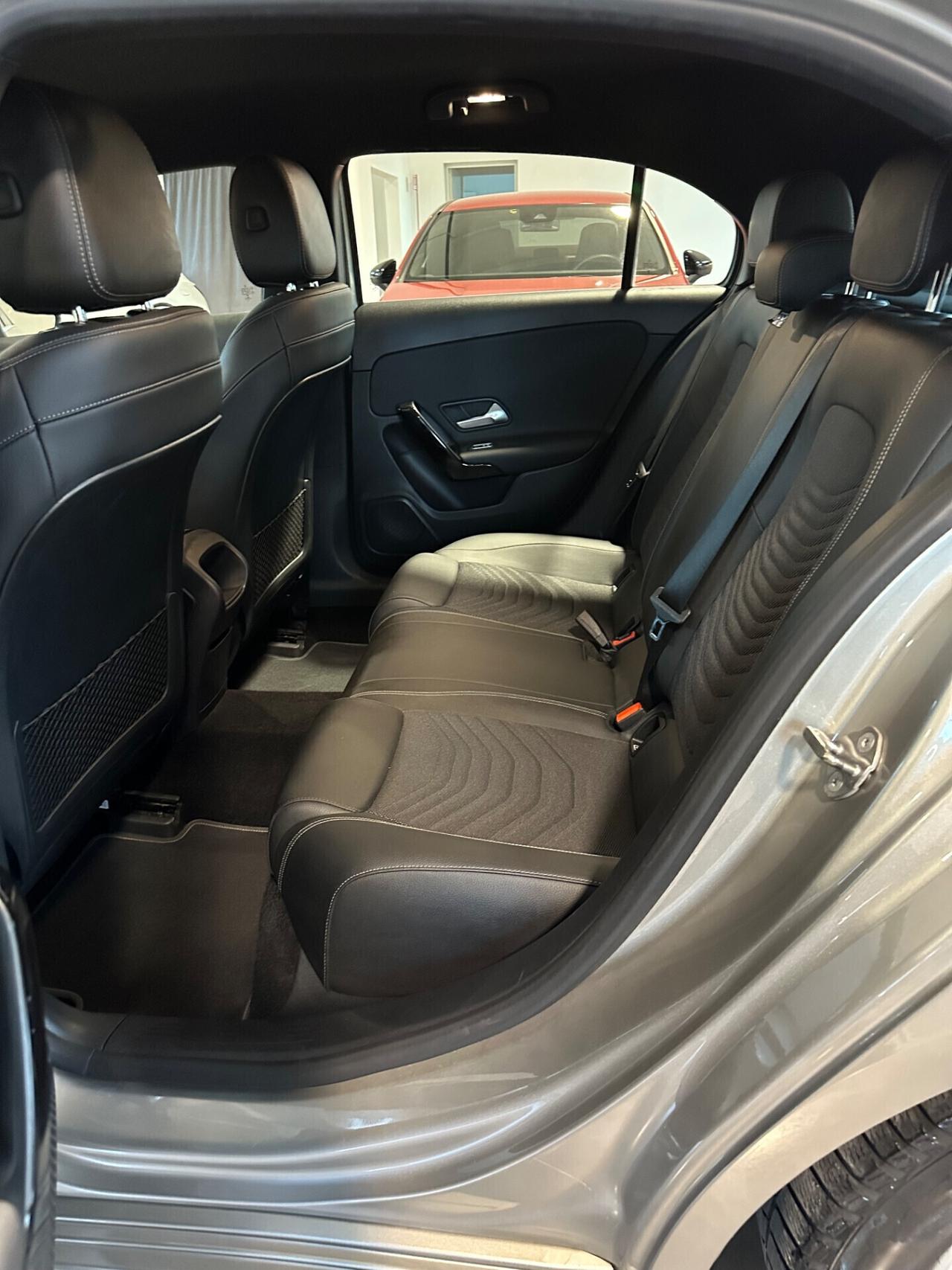 Mercedes-benz A 180 A 180 d Automatic Sport