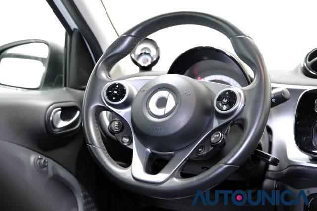 SMART ForFour 70 1.0 TWINAMIC PASSION NEOPATENTATI