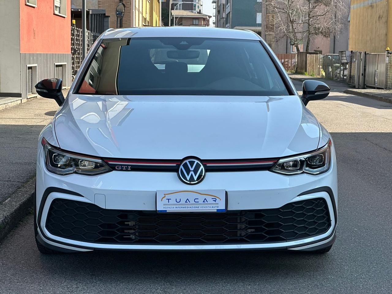Volkswagen Golf 2.0 TSI GTI