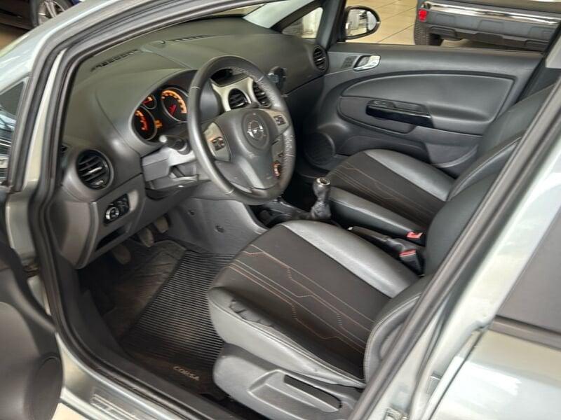 Opel Corsa 1.2 85cv Ecotec GPL