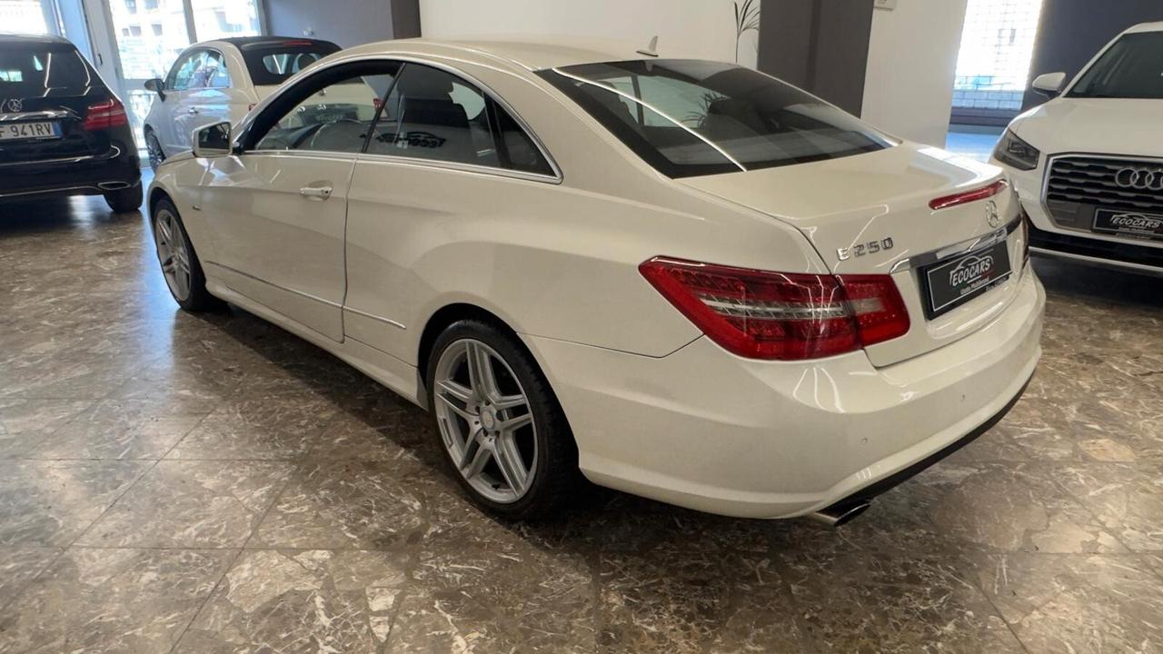 Mercedes E 250 CDI 204cv Coupe' Biturbo Avantgarde AMG 2011