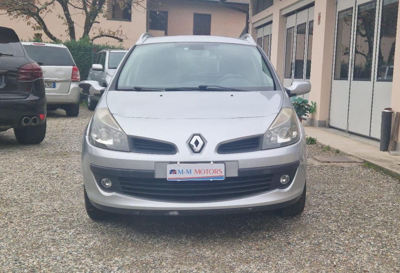 RENAULT Clio 1.2 16V 5 porte Le Iene