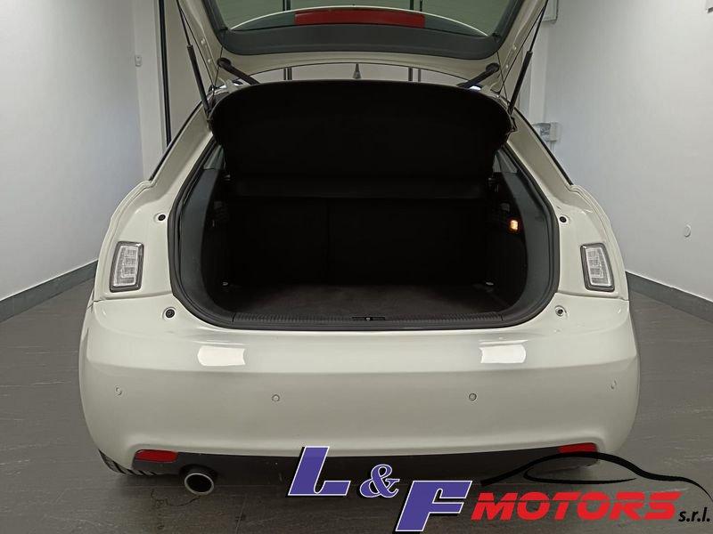 Audi A1 A1 1.6 TDI 105 CV Attraction