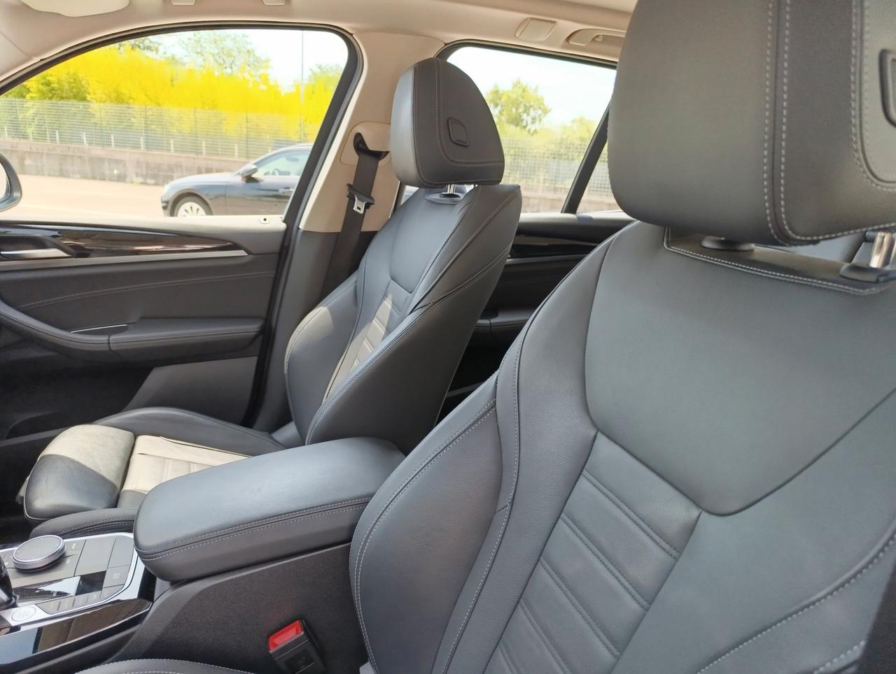 BMW X3 xdrive20d mhev 48V auto