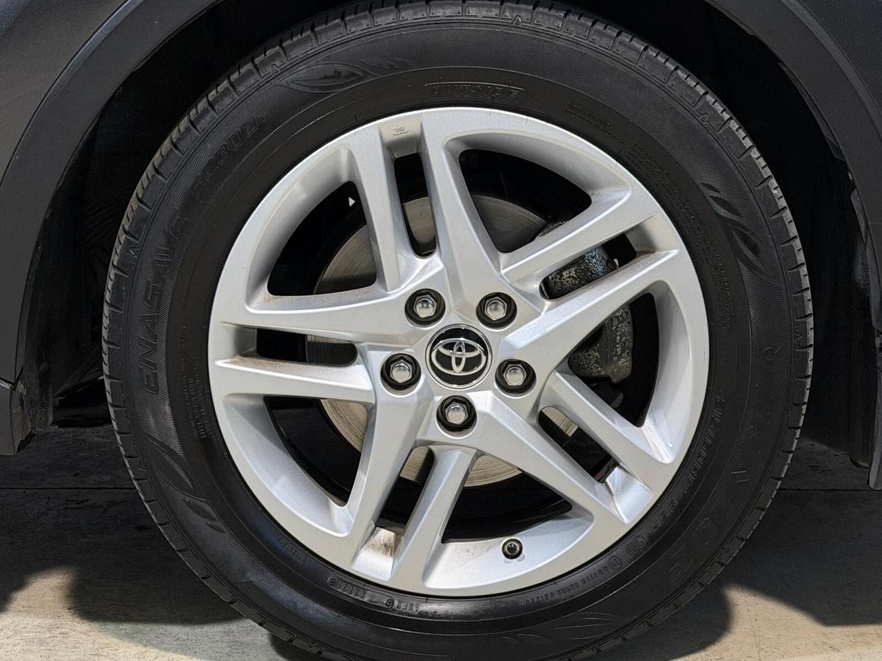 Toyota C-HR 1.8 Hybrid E-CVT Active