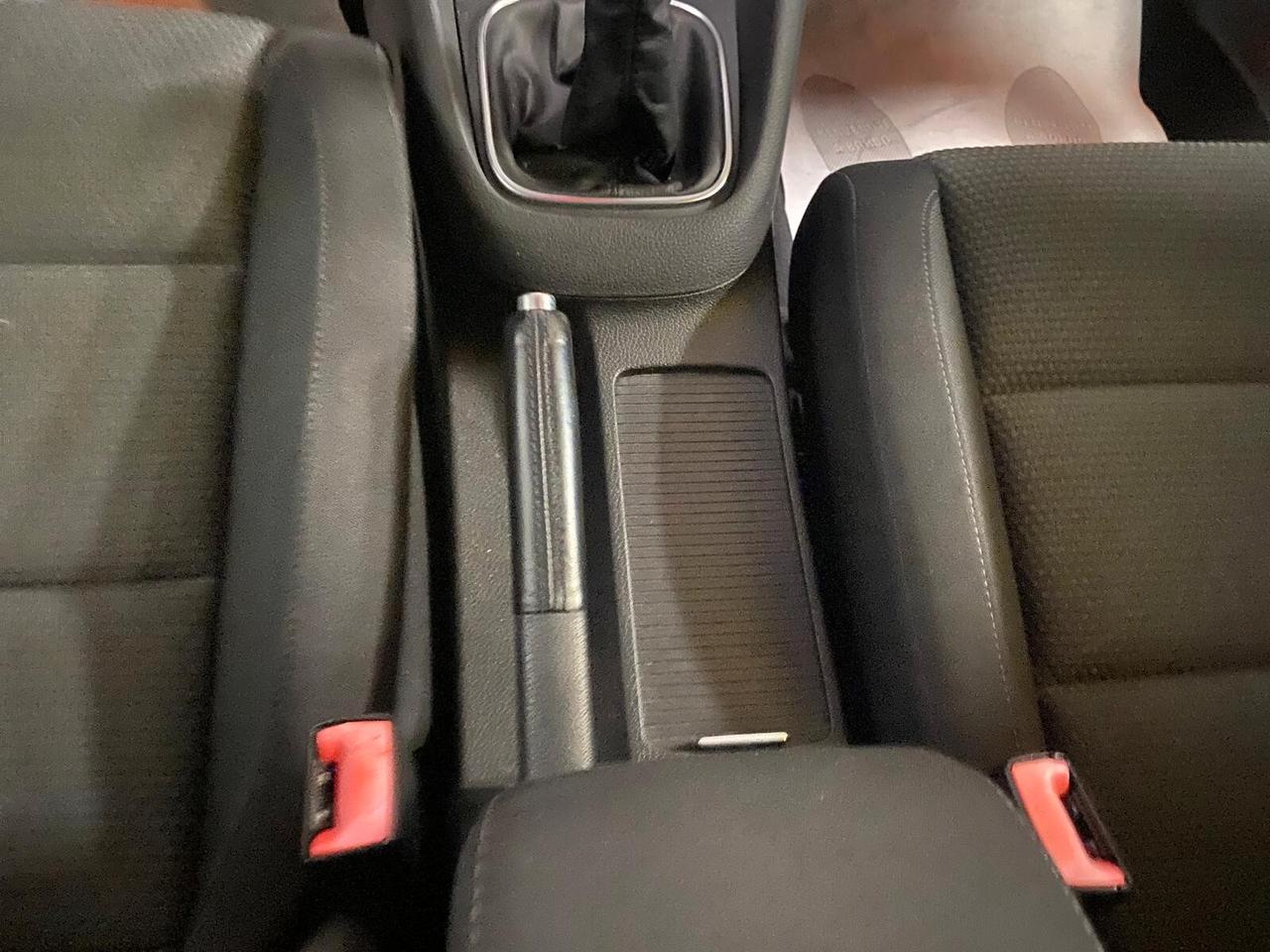Volkswagen Golf 2.0 TDI 140CV DPF 5p. Highline