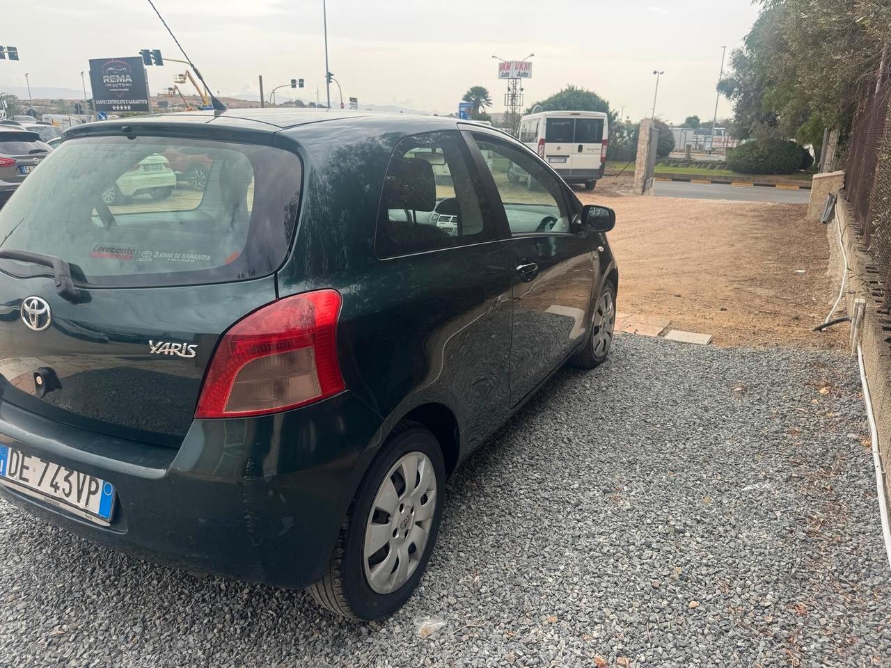 Toyota Yaris 1.4 D-4D automatica