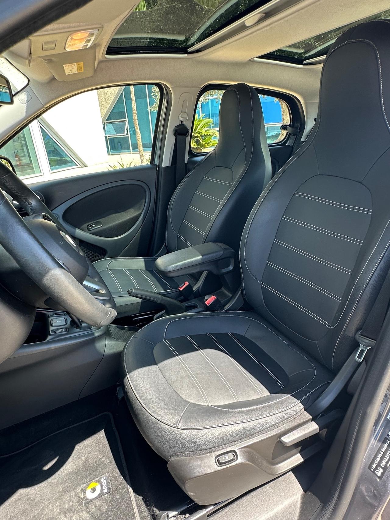 smart forFour eq Passion 22kW offerta T-Stock prezzo imperdibile