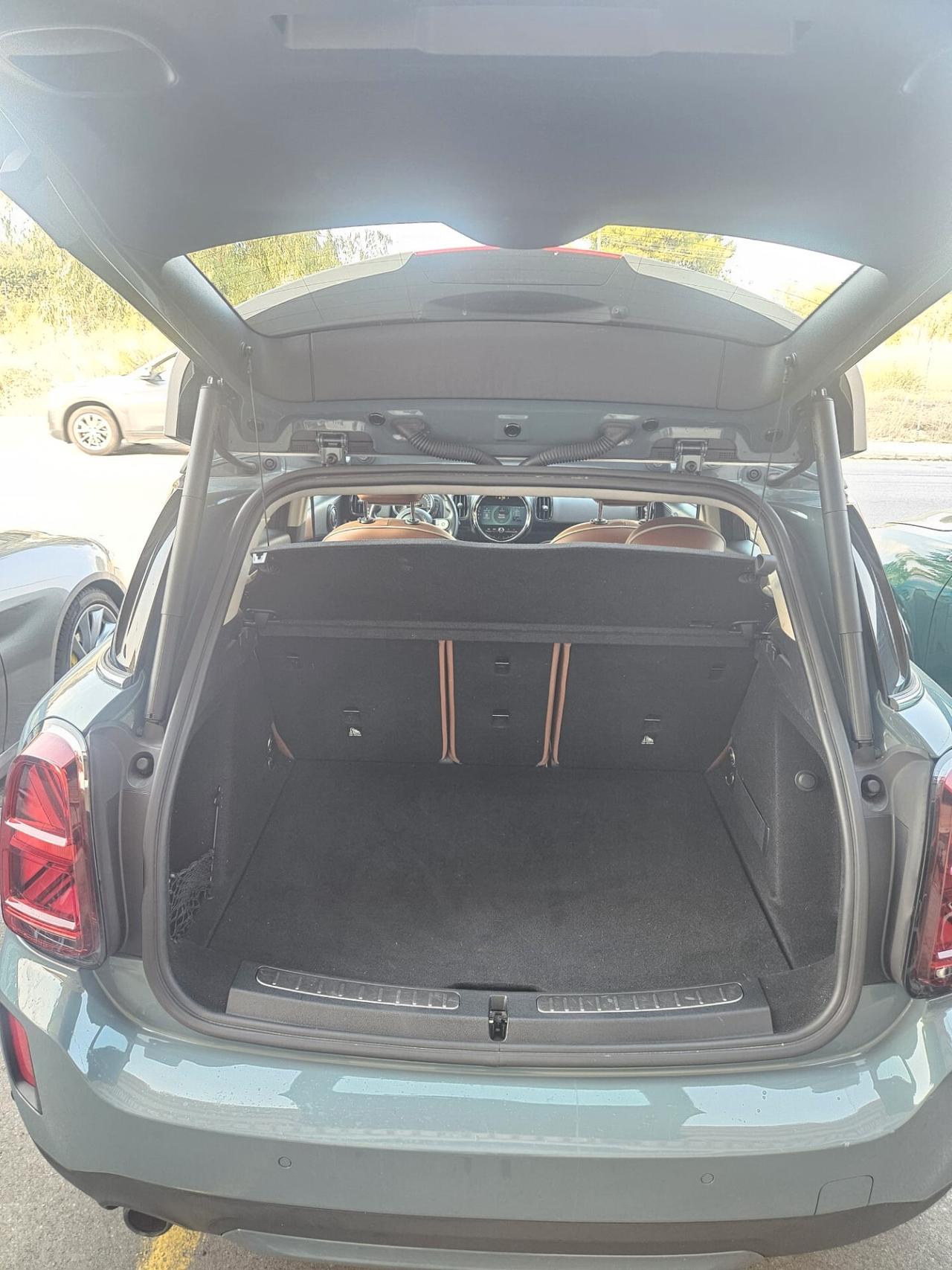 Mini Coutryman Cooper D 2.0 110KW IVA ESPOSTA
