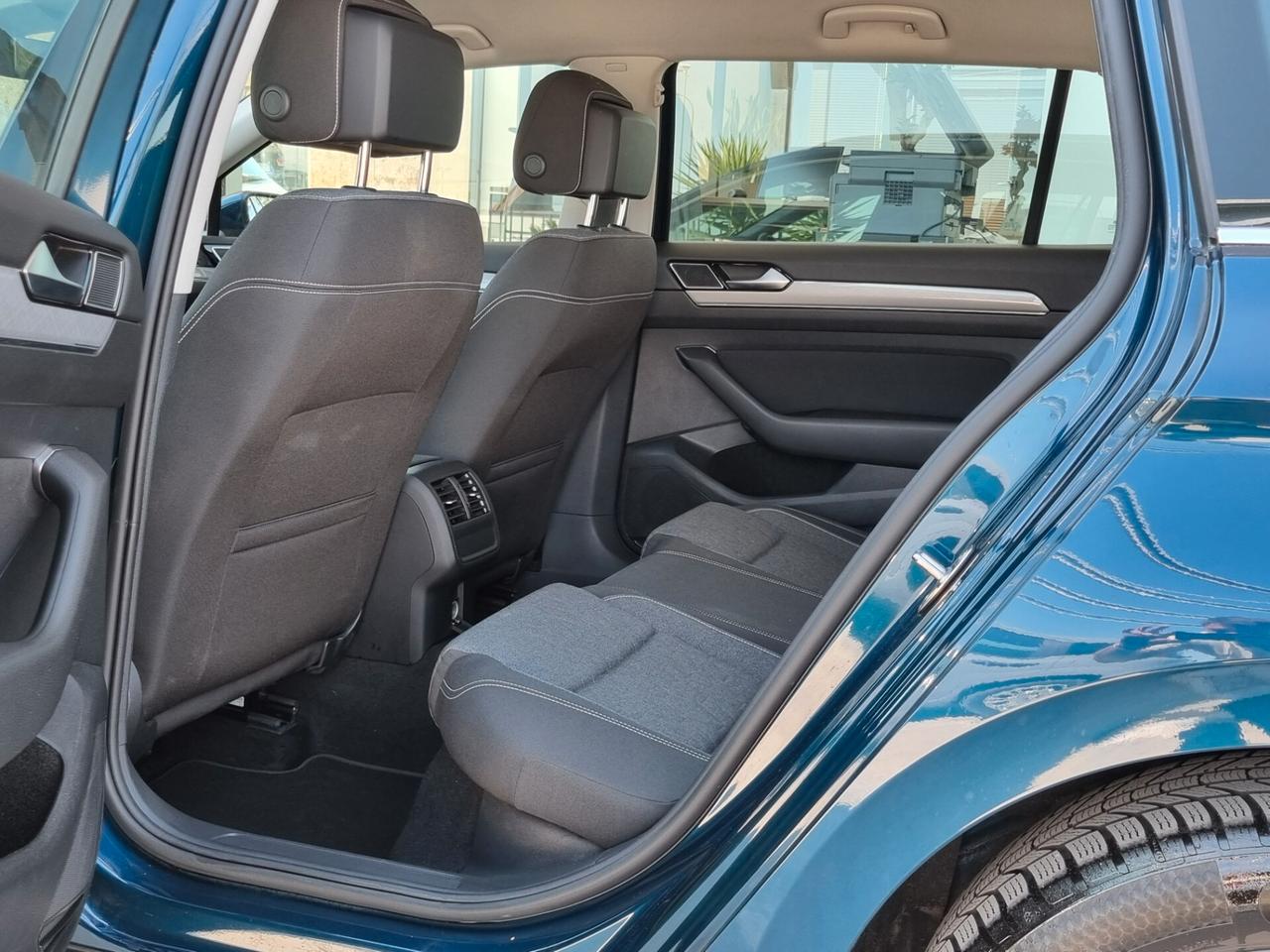 Volkswagen Passat Variant 2.0 TDI SCR EVO Business 150cv
